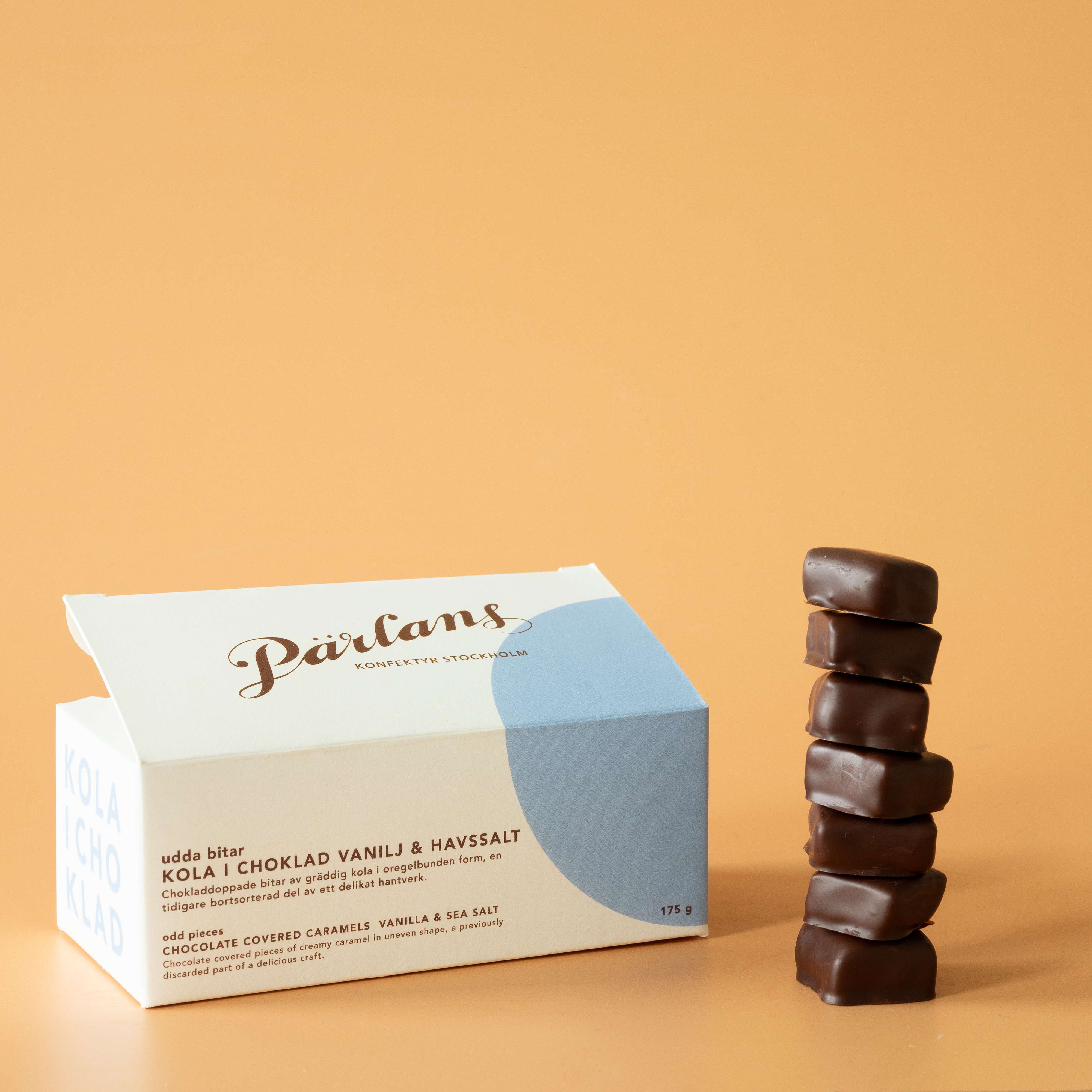 kola i choklad UDDA BITAR VANILJ & HAVSSALT 175g