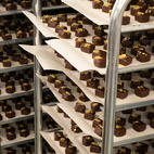 kola i choklad PISTAGENÖT 6 bitar