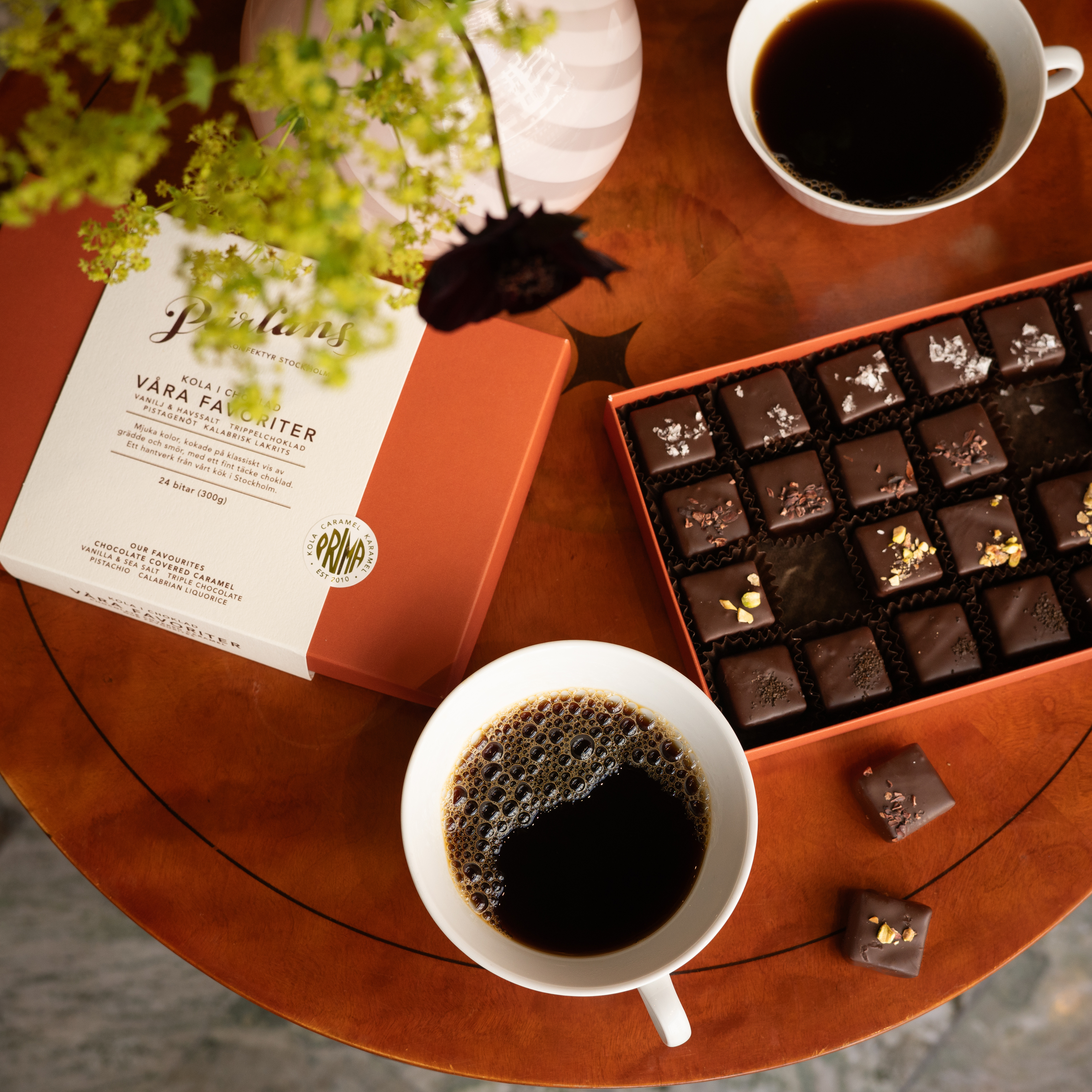 kola i choklad VÅRA FAVORITER 24 bitar