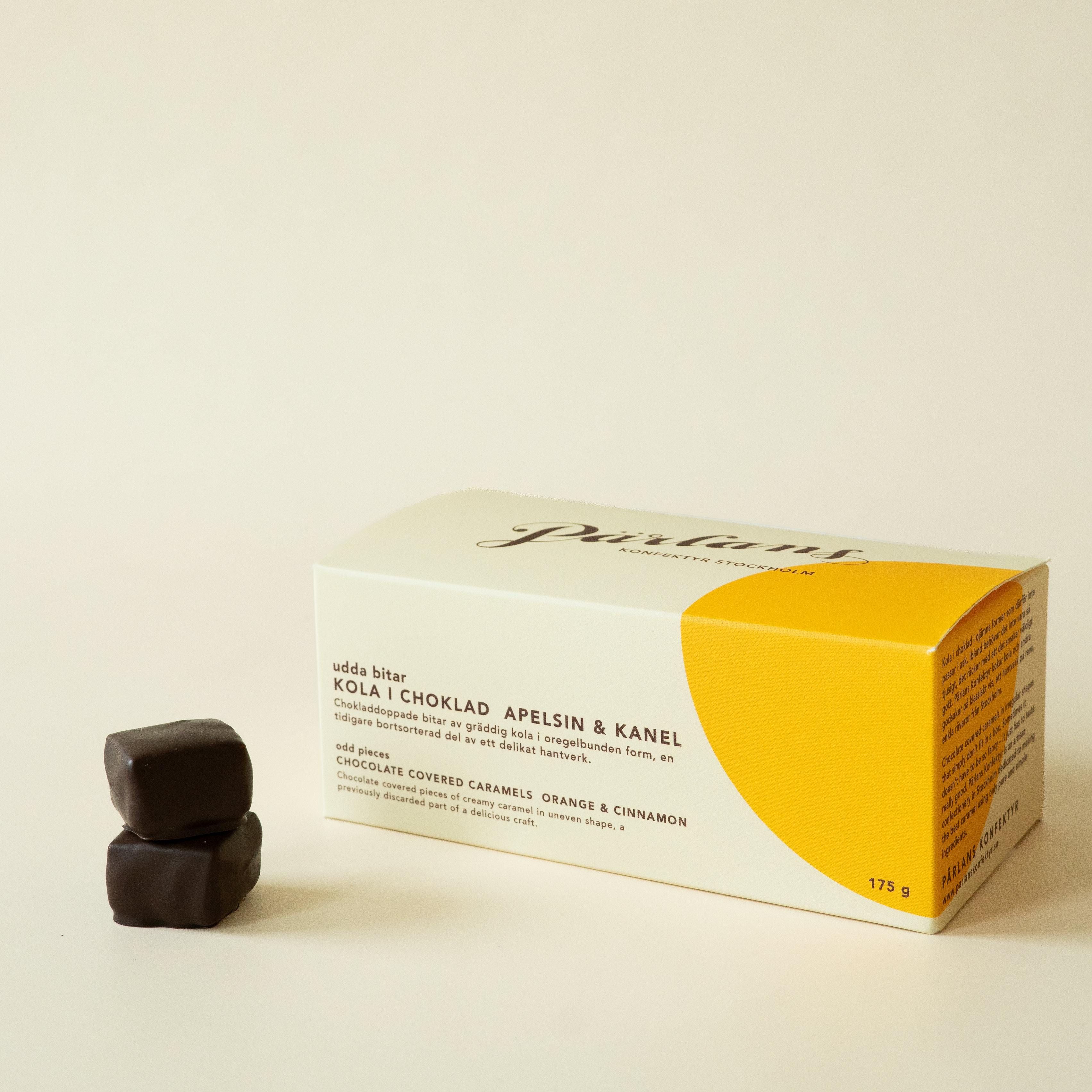 kola i choklad UDDA BITAR APELSIN & KANEL 175g